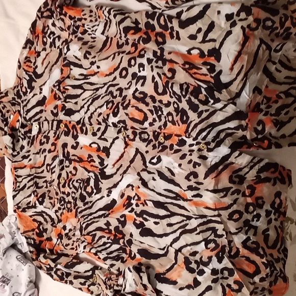 Blouse - Picture 2 of 2